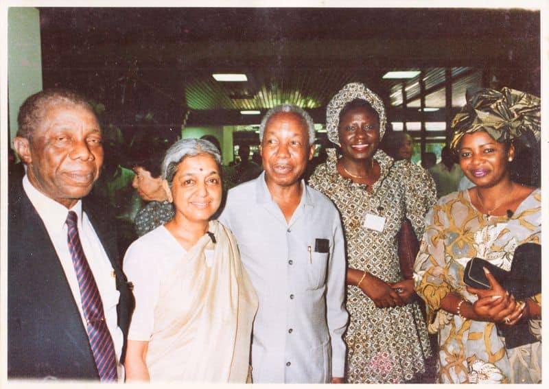 Devaki with Dr Julius Nyerere (centre) in Cuba, 1989 (Photo courtesy: Devaki Jain / Speaking Tiger Books)
