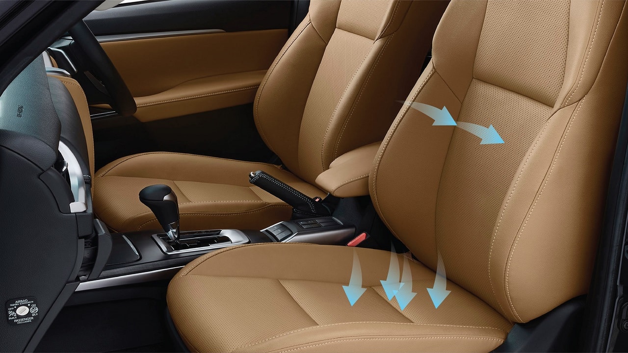 The new Fortuner gets variety of features such as an 8-inch touchscreen system embedded with Apple CarPlay and Android Auto, suction-based seat ventilation system for front seats, 11-speaker JBL music system with subwoofer. (Image: Toyota Kirloskar)