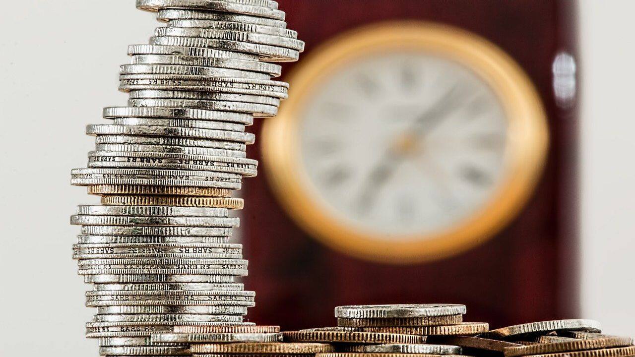 Minimum Assured Returns scheme in the works, says PFRDA chairman Minimum Assured Returns scheme in the works, says PFRDA chairman
