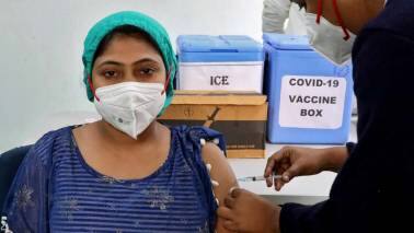 Government must rope in private sector for COVID vaccination Government must rope in private sector for COVID vaccination