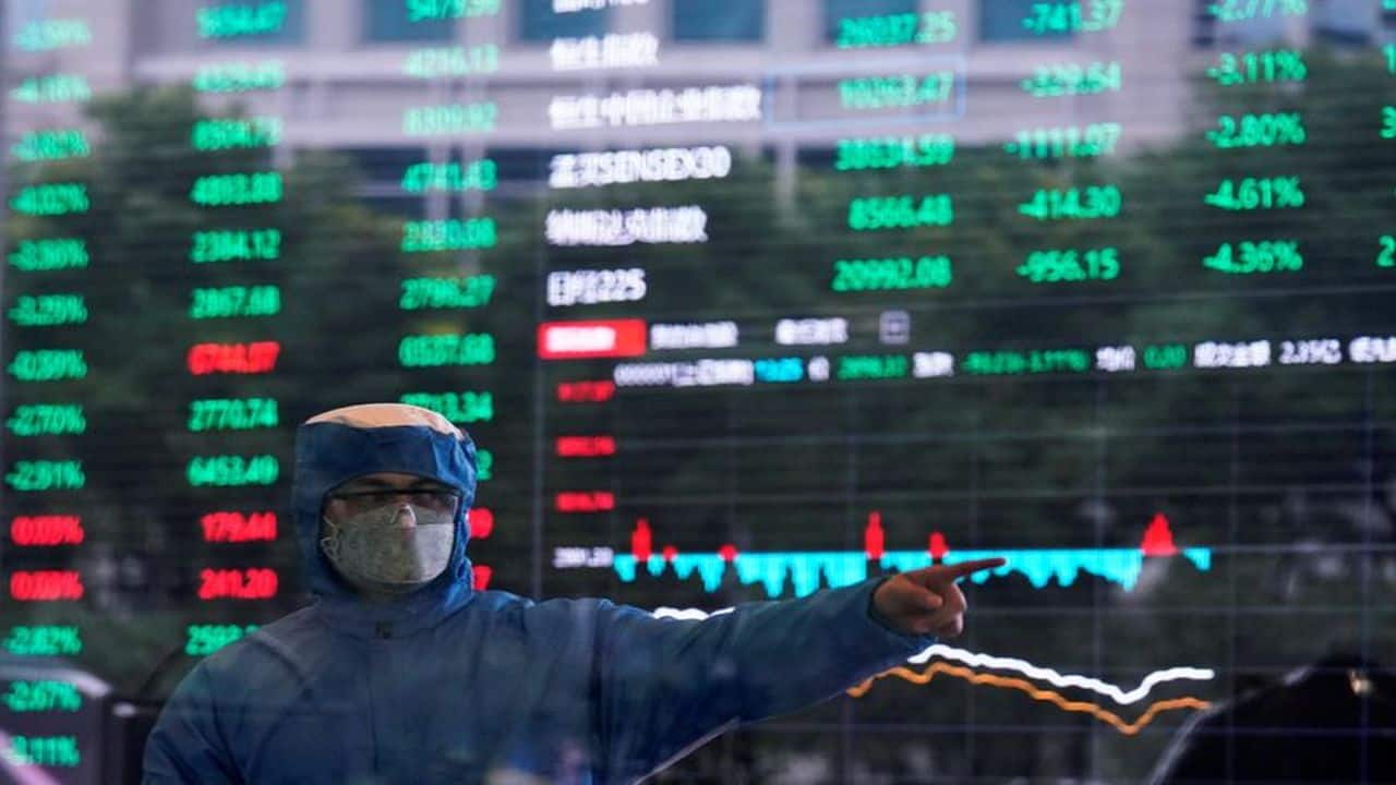After the Bell: Smart recovery caps losses, what should investors do on Thursday?