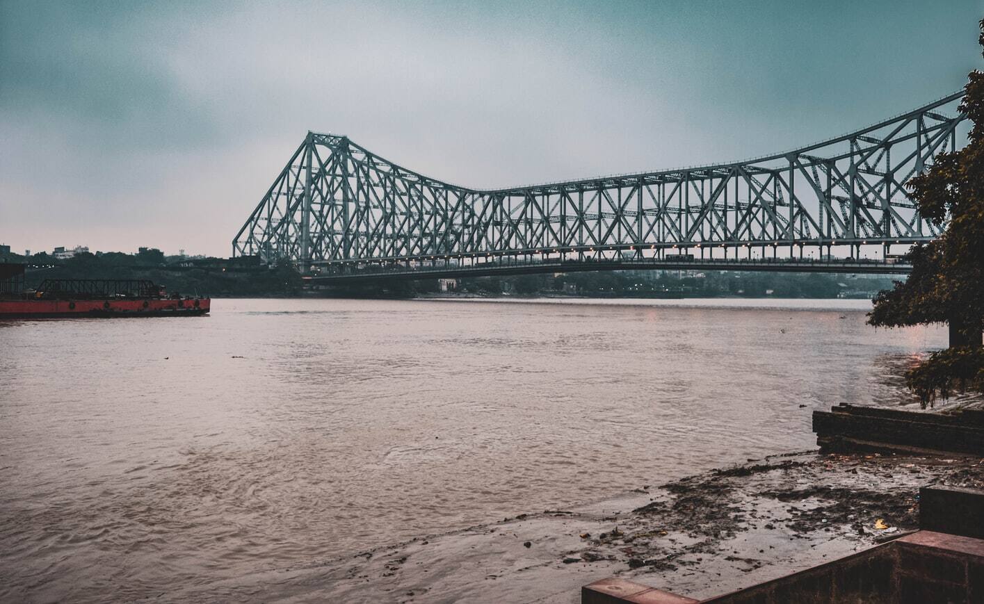 The Hooghly and the World
