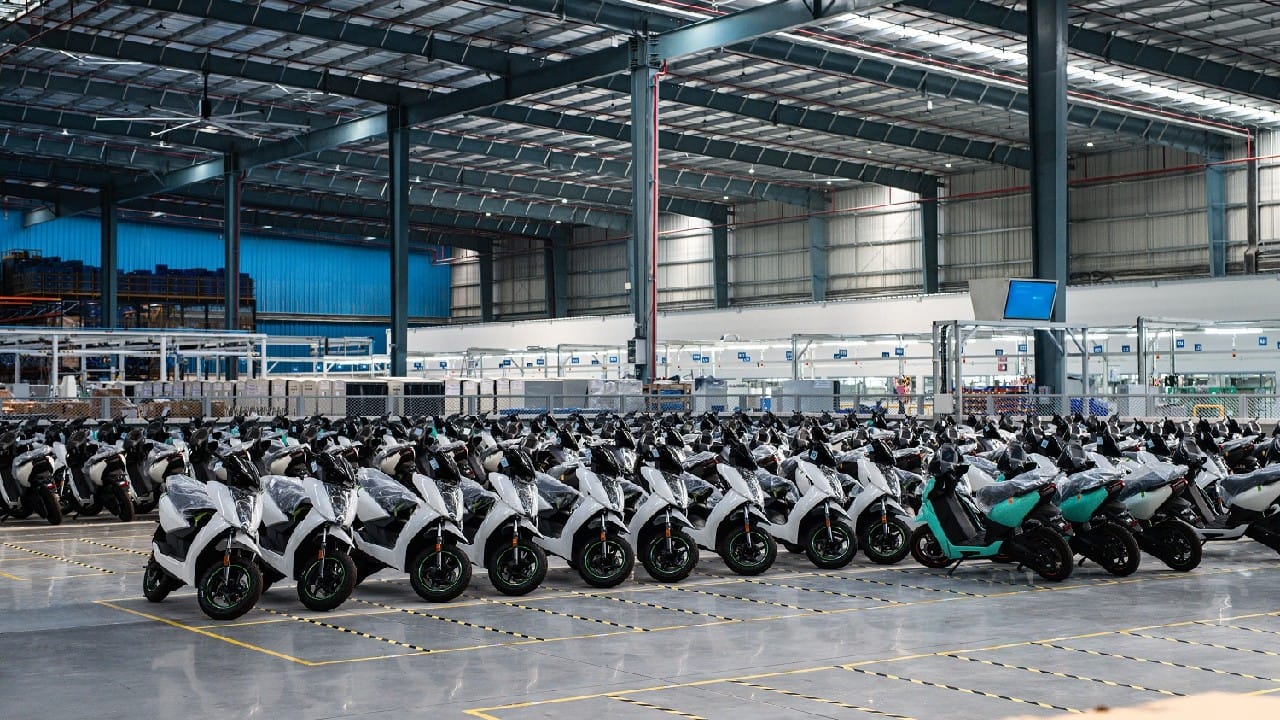Ather charts ambitious plans to become India's biggest EV maker, invests Rs 320 crore in new plant Ather charts ambitious plans to become India's biggest EV maker, invests Rs 320 crore in new plant