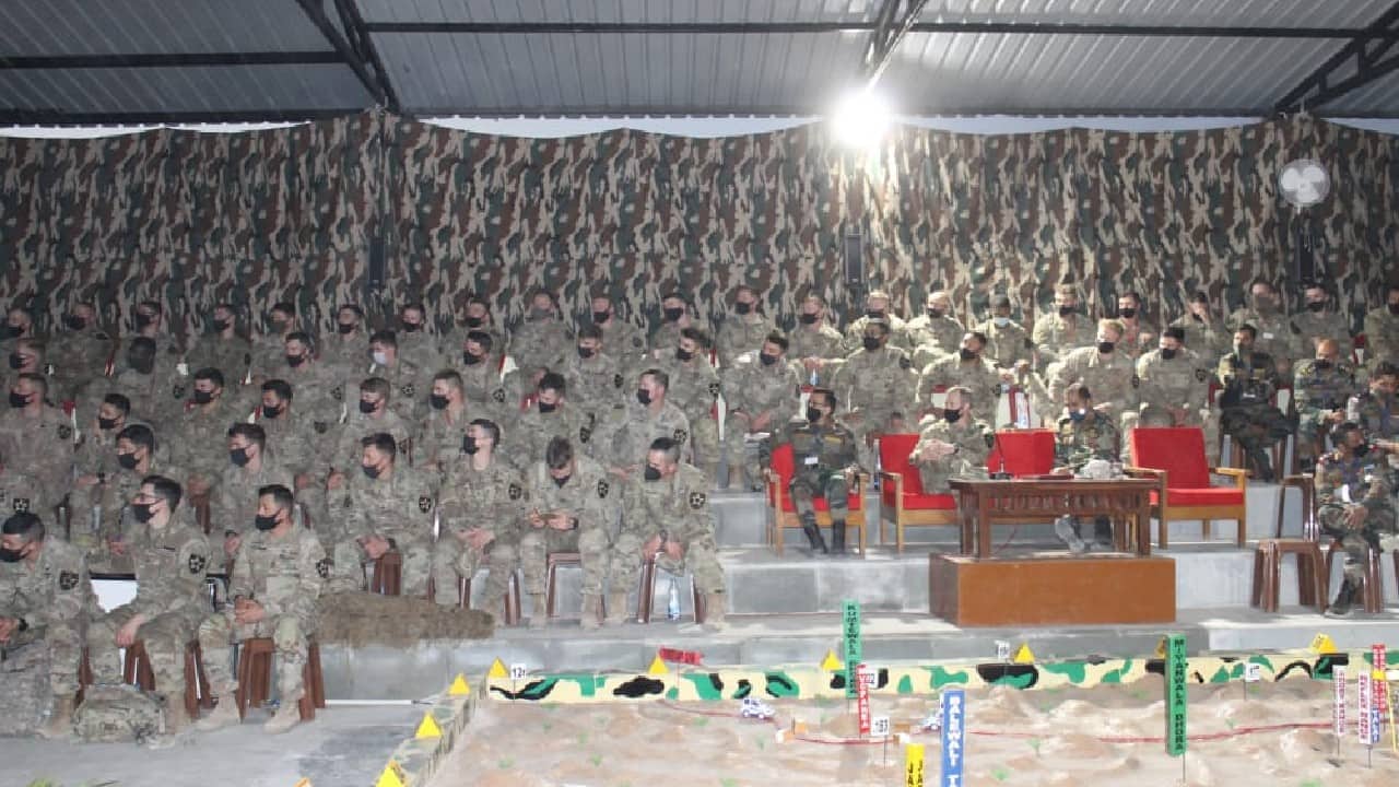 Country presentation of USA followed by familiarisation with each other’s weapon systems &amp; armaments; Indian Army and US Army strengthening capabilities for counter terrorism operations under UN mandate. (Image: Twitter @SWComd_IA)