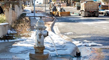 Frozen pipes burst across the state. And the water that did come out of taps was often undrinkable due to dangerously low water pressure levels. At one point, an estimated 13 million people were under a boil-water order, nearly half of Texas’ population. (Image: AP)
