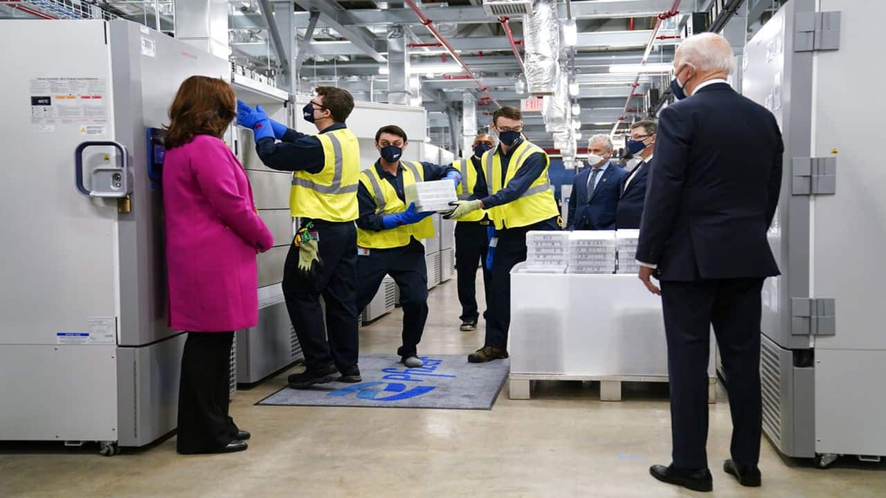 SISL: Playing the shift from unorganised to organised theme