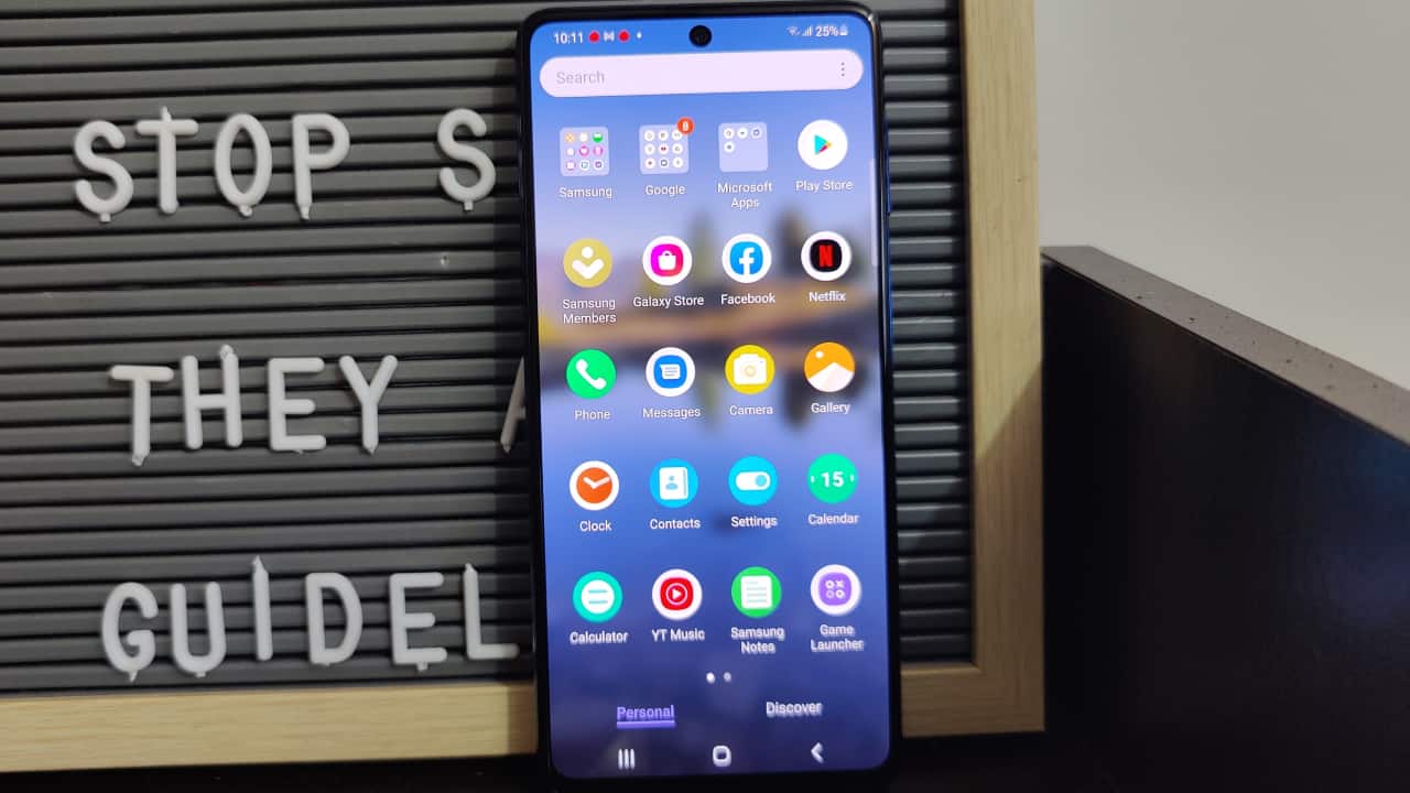 The Galaxy F62 runs on Android 11 with Samsung’s One UI 3.1 on top, which has a slick look and feel. The UI is relatively clean and works smoothly without any lag. It also features a dark mode, tons of customisations, and more. We’ll take a more in-depth look at One UI 3.1 in the full Galaxy F62 review. 