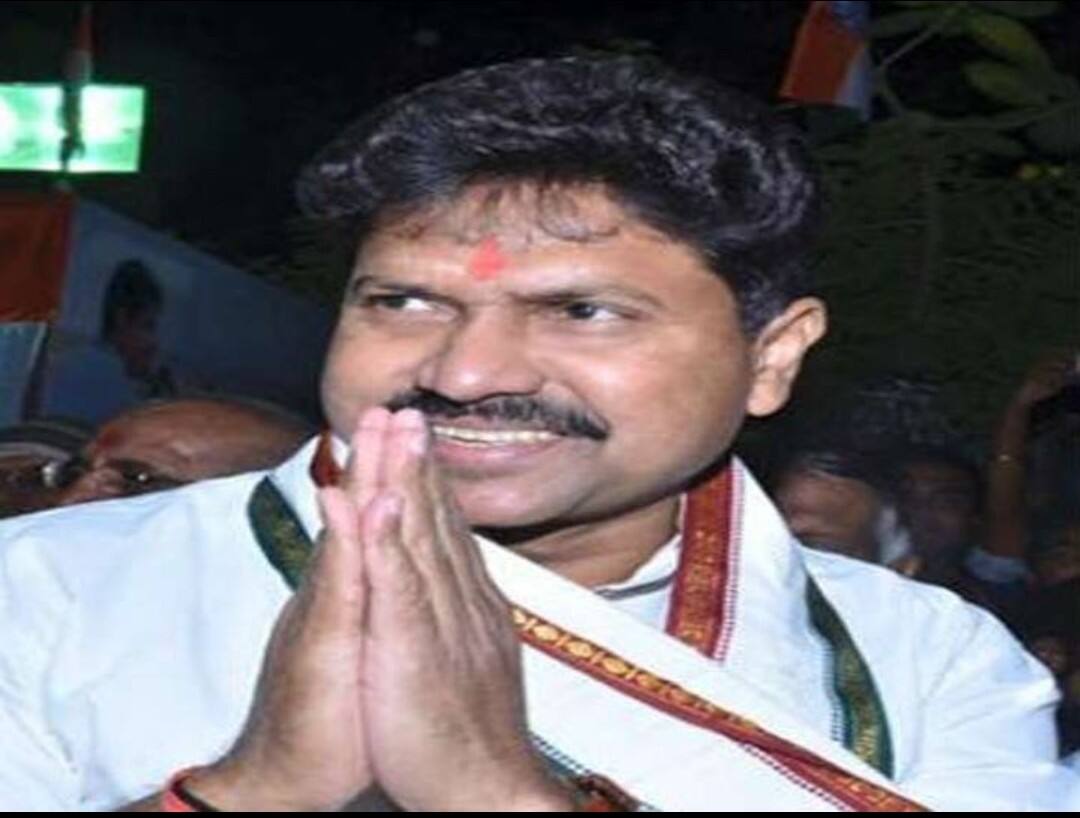 Dadra and Nagar MP Mohan Delkar found dead in South Mumbai hotel, suicide suspected