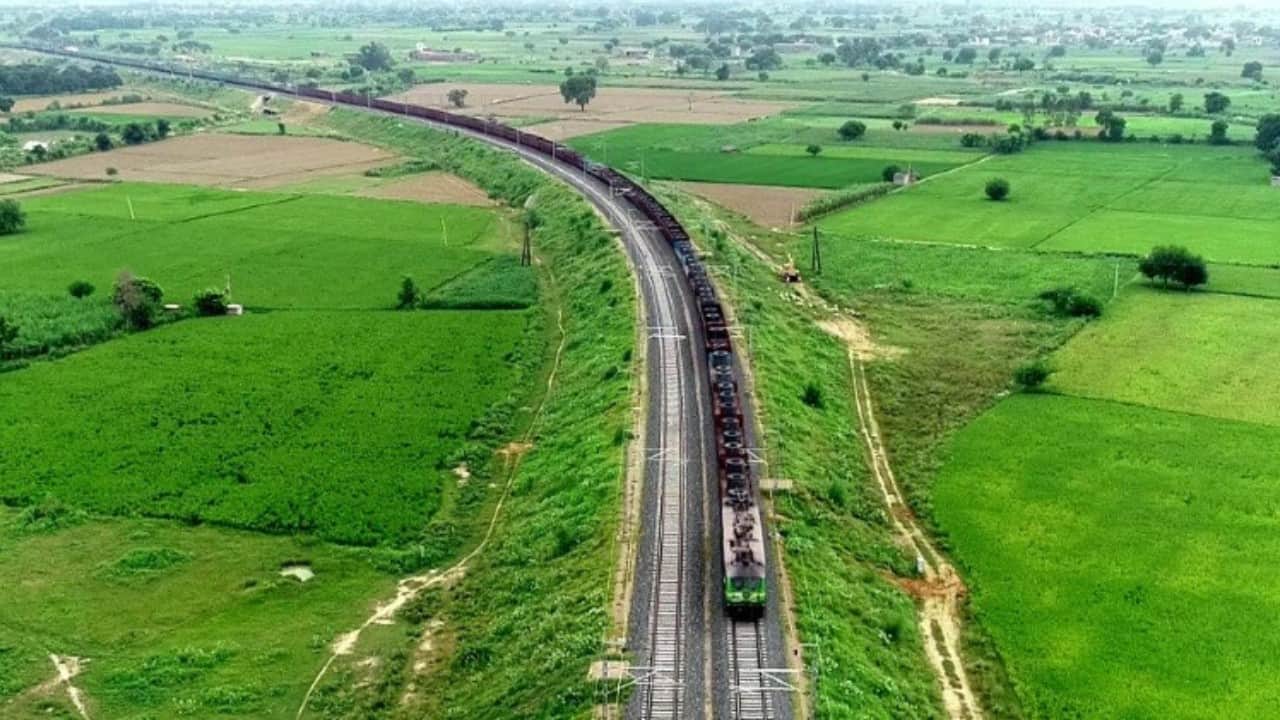 With 4G nod for railways, global rail major Wabtec eyes tie up for train safety in India With 4G nod for railways, global rail major Wabtec eyes tie up for train safety in India