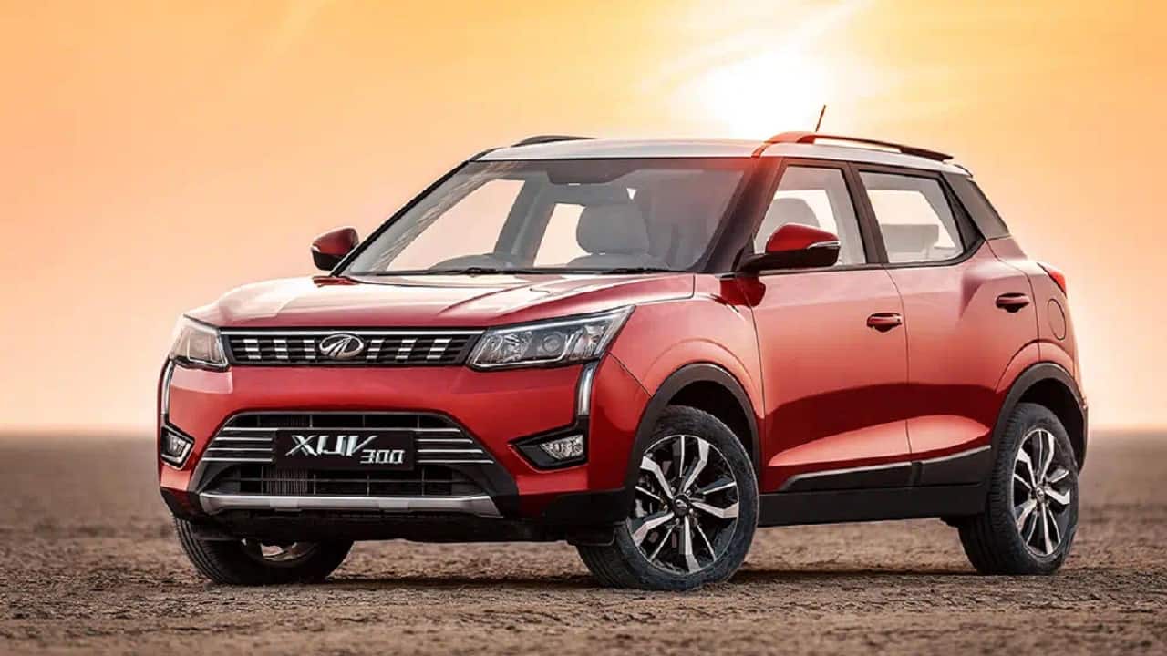 Mahindra XUV300 | Rs 7.95 lakh | The XUV300 gets Mahindra’s first turbo-petrol engine that is capable of producing 110 PS and 200 Nm. Both transmission options are available as well and the SUV also managed to get a 5-star rating in the Global NCAP crash test.
