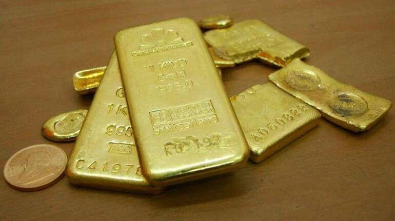 Gold Price Today Yellow Metal Trades Lower Support Exists Around Rs 46 330