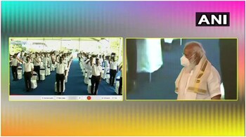 PM Modi in Kerala inaugurating key development projects. (Image Credits: ANI)