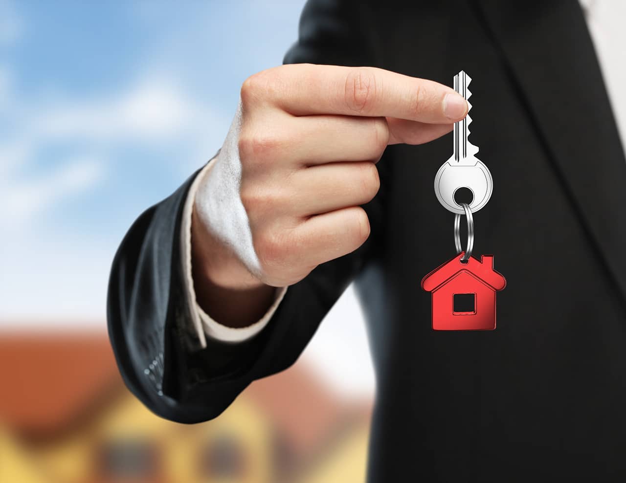 Cheaper home loans from SBI, Kotak Mahindra Bank: Switch lenders to benefit from lower interest rates Cheaper home loans from SBI, Kotak Mahindra Bank: Switch lenders to benefit from lower interest rates