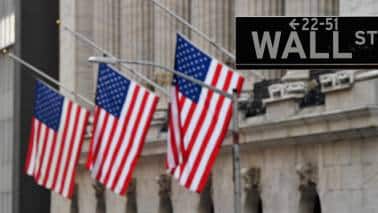 US bond sell-off stirs warnings over stock market strength