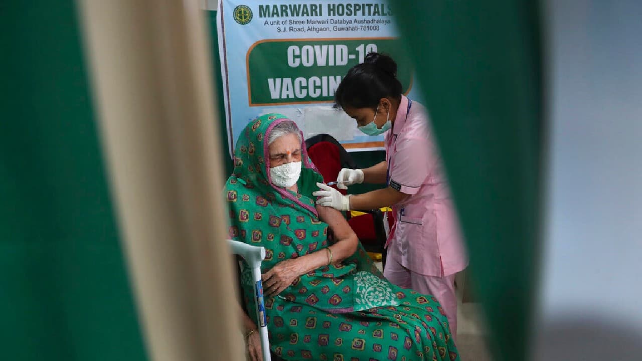 COVID-19 | India's elderly leave isolation to get vaccinated