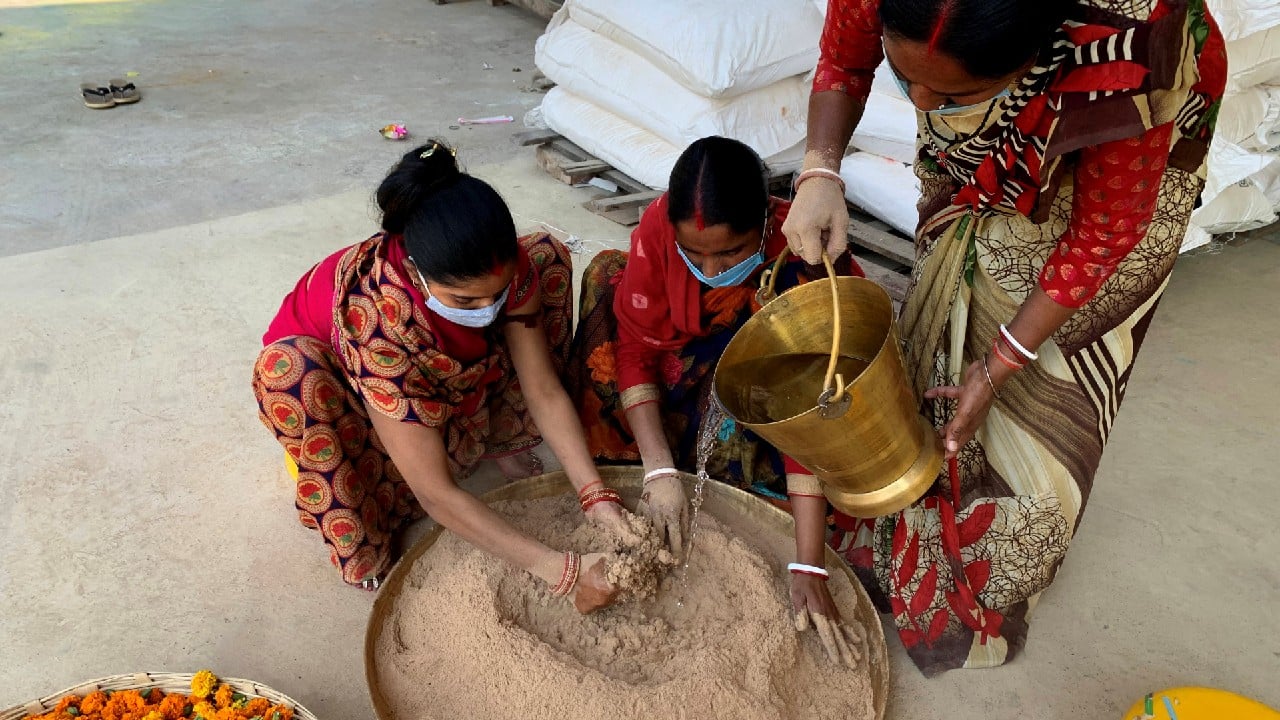 Many Indians prefer to dump the flowers they offer to deities into water bodies as putting them into bins is considered unholy, Agarwal said. To discourage them from also discarding into water the packets of incense sticks his company makes, his company stamps them without images of Hindu gods and infuses the paper with basil seeds, a plant considered holy in Hinduism. (Image: Reuters)