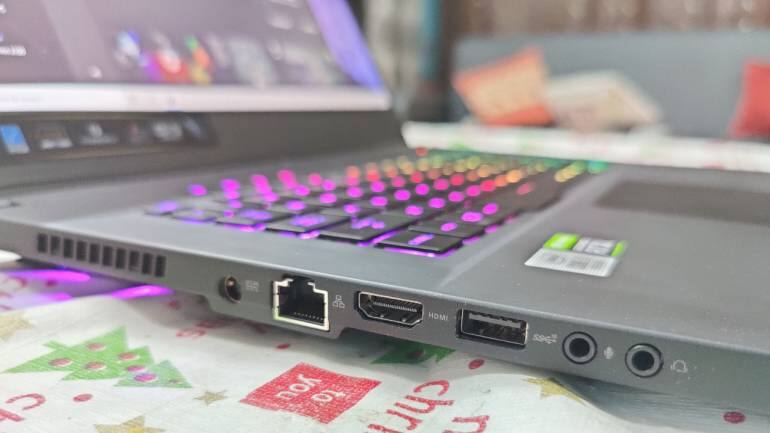 Asus (4)