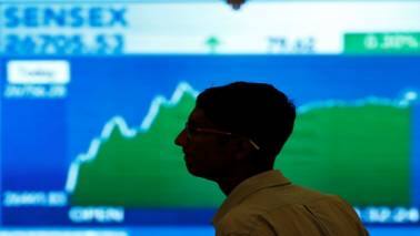Ultra-low interest rates pose risks to global financial stability, warns IMF report