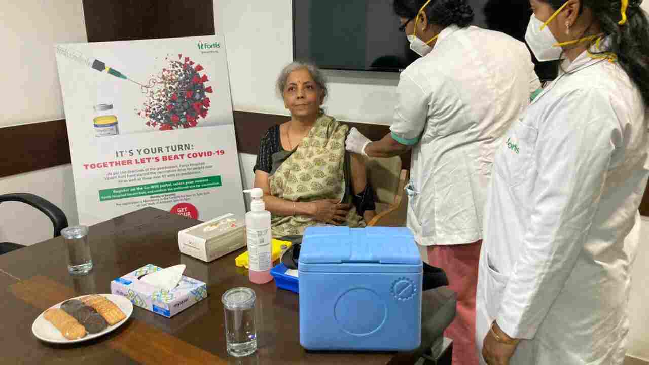 Finance Minister Nirmala Sitharaman receives the first dose of the COVID-19 vaccine in Delhi on March 4. (Image: Twitter/@nsitharaman)