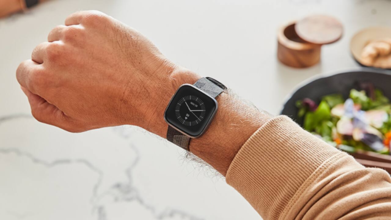 Want to buy a premium smartwatch with tons of functionality and a sleek design, then the Fitbit Versa 2 is worth considering. The Fitbit Versa 2 is available for Rs 13,999 on Flipkart. The watch comes with a Hi-Res AMOLED touchscreen with up to 1000 nits of brightness, heart rate monitoring, built-in Alexa, all-day activity tracking, and more. 