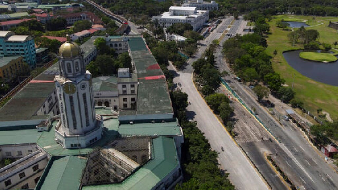 Filipinos marked Good Friday, one of the most solemn holidays in Asia’s largest Roman Catholic nation, with deserted streets and churches following a strict lockdown to slow down the spread of the coronavirus. (Image: AP)