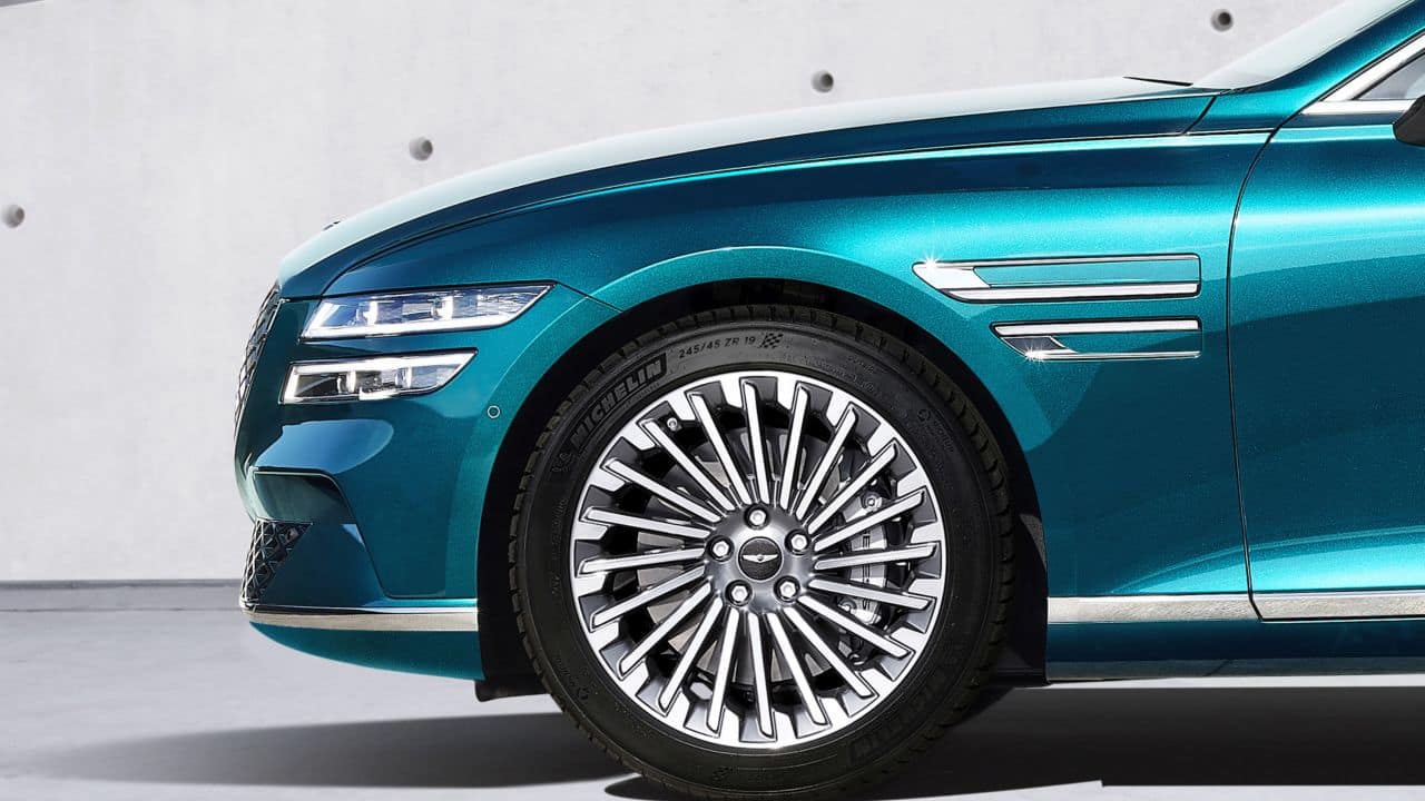 The G80 also gets some driving aid technology for more premium driving experience. For example, the car comes equipped with Active Noise Control-Road that cancels out road noise inside the cabin. Then there is the active suspension that studies the road ahead using a front camera and the satnav and adjust suspension settings for a smooth drive. (Image source: Genesis) The G80 also gets some driving aid technology for more premium driving experience. For example, the car comes equipped with Active Noise Control-Road that cancels out road noise inside the cabin. Then there is the active suspension that studies the road ahead using a front camera and the satnav and adjust suspension settings for a smooth drive. (Image source: Genesis)