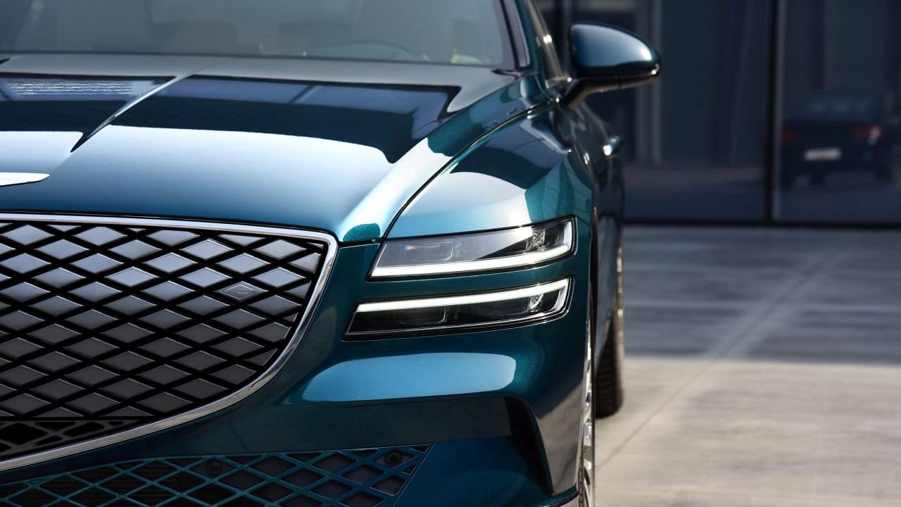 The lines on the G80 are smooth and flowy and it features a long hood coupled with a steeply raked roofline ending at the tailgate. (Image source: Genesis) The lines on the G80 are smooth and flowy and it features a long hood coupled with a steeply raked roofline ending at the tailgate. (Image source: Genesis)