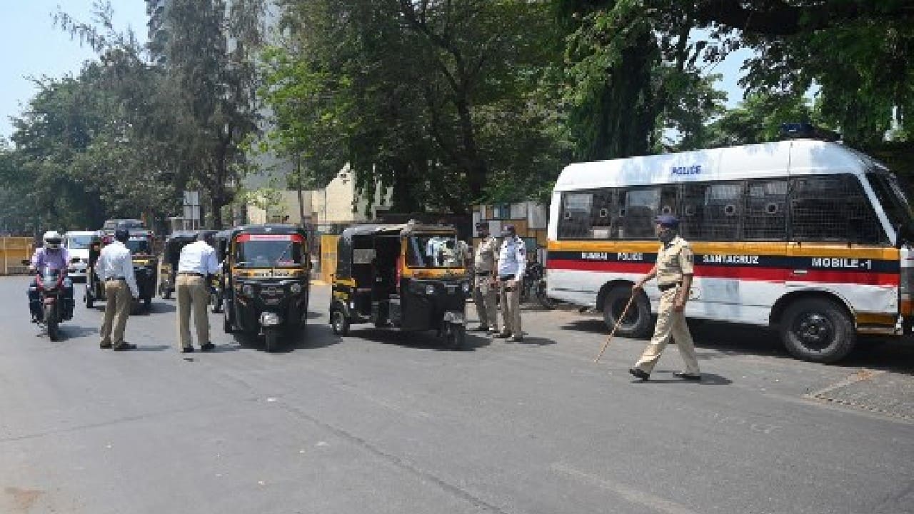In Charts | How restrictions amidst rising COVID-19 cases impacts India's mobility In Charts | How restrictions amidst rising COVID-19 cases impacts India's mobility