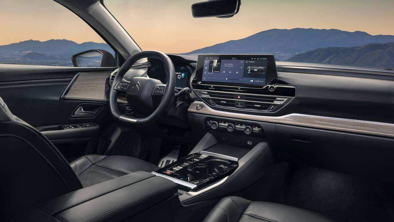 Citroen C5 X interior