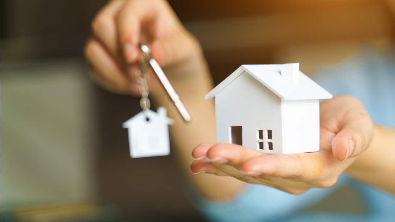Bank of Baroda, Kotak Mahindra Bank offer the lowest interest rates on home loans