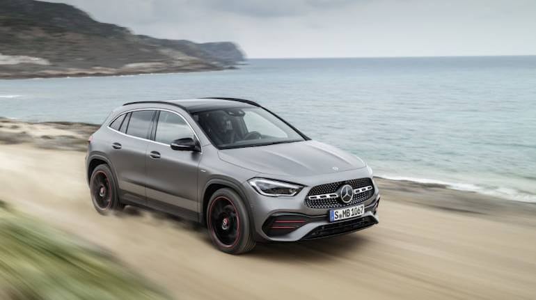 21 Mercedes Benz Gla Engine Gets 3 Variants Amg Model Check All Details 21 Mercedes Benz Gla Engine Gets 3 Variants Amg Model Check All Details