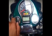 Royal Enfield Classic 350 spied with Meteor 350’s Tripper Navigation