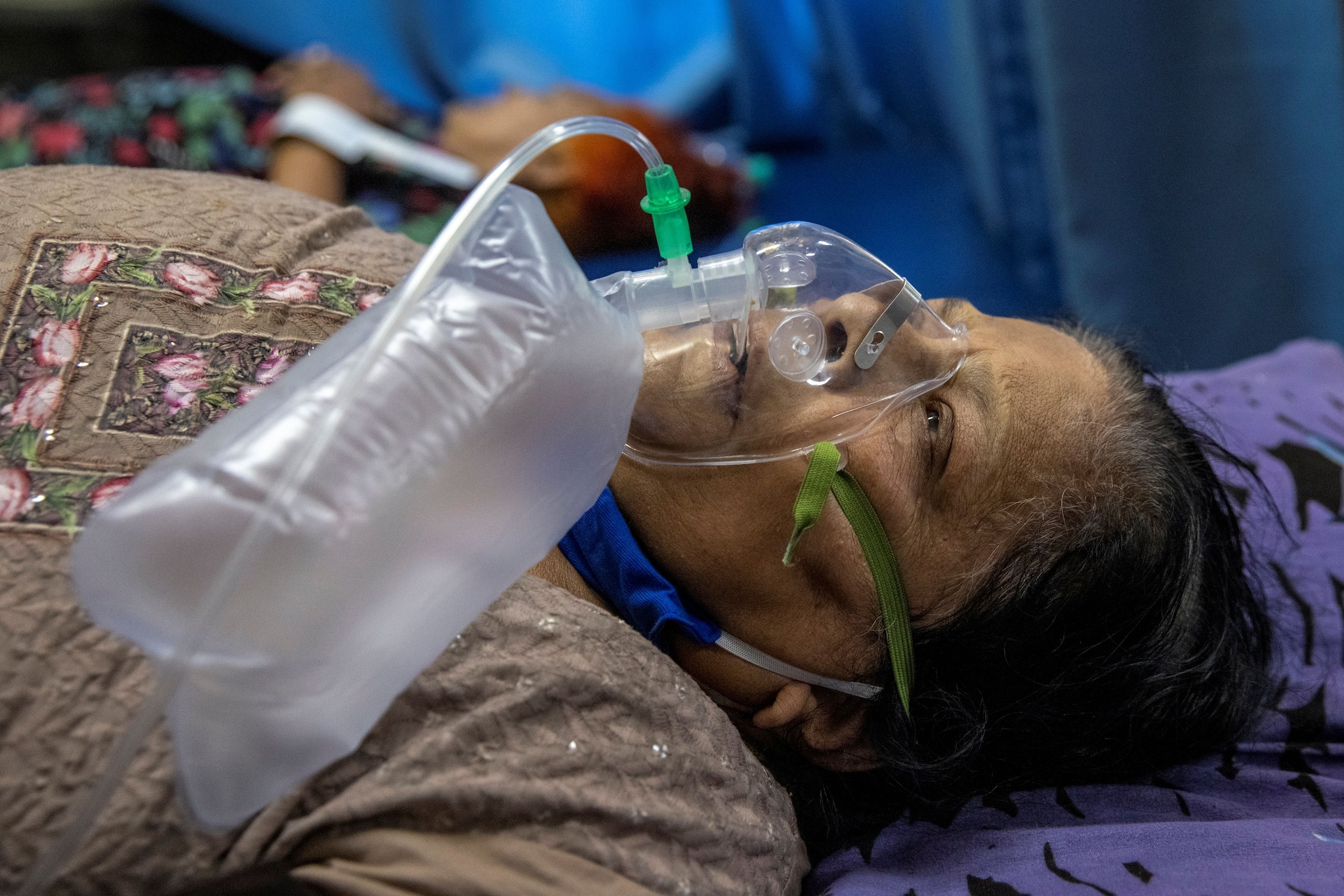 In Delhi, hospitals run out of supplies, ask patients’ kin to get oxygen, Remdesivir
