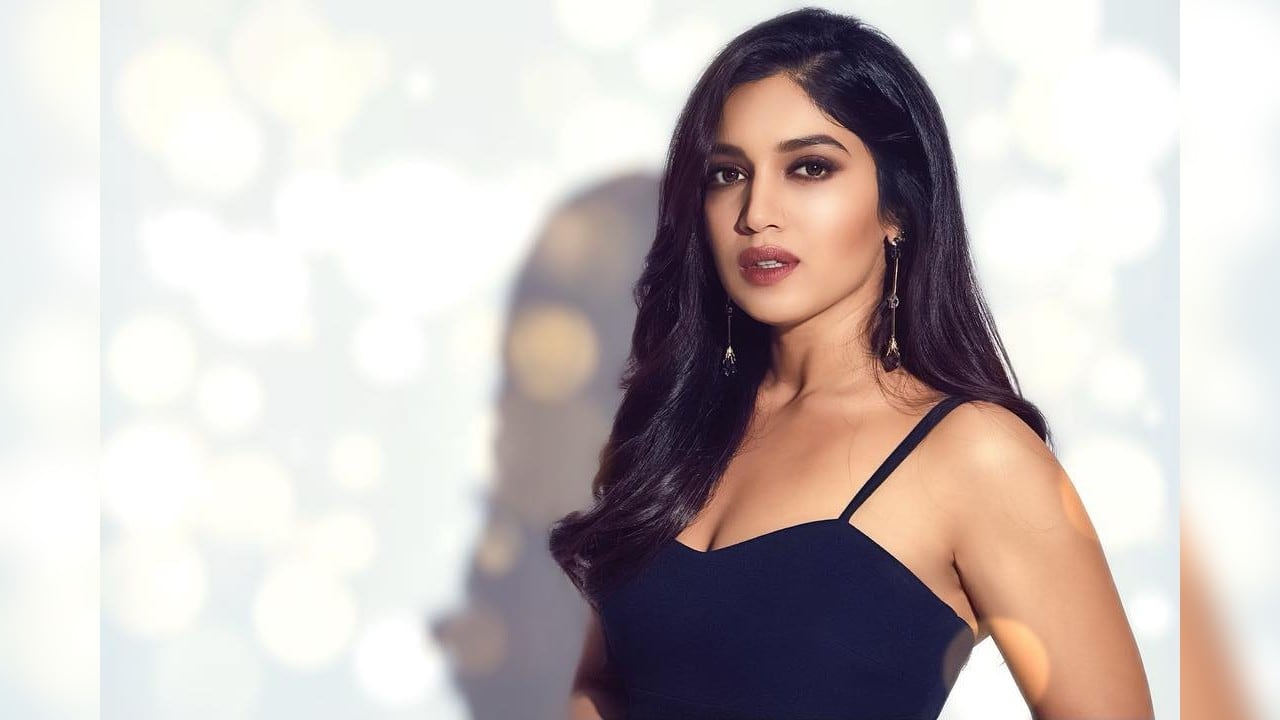 COVID-19 second wave | Here's a list of Indian celebs who have tested  positive for coronavirus