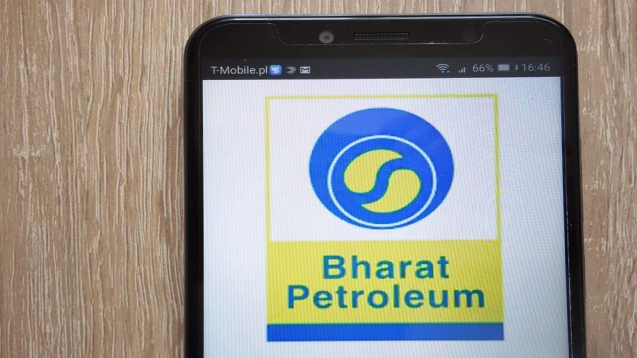 Bharat Petroleum Corporation Limited - Go DIGITAL. GET BENEFITS: Special  incentives 0.75% on Digital payments for Fuel purchase. Credit to customers  as cashback. | Facebook