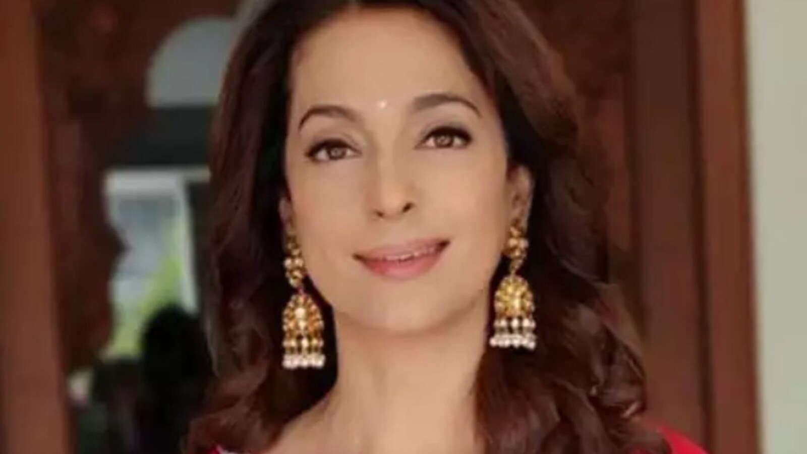 1600px x 900px - Juhi Chawla buys property in Alibaug for Rs 1.89 crore