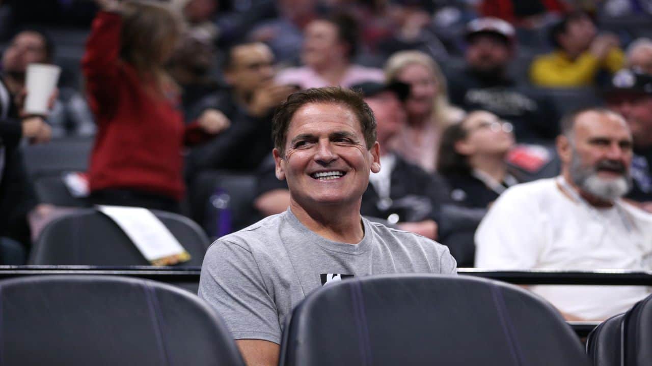 Billionaire Mark Cuban says if he were 16 he would do this side hustle - it doesn't require a degree Billionaire Mark Cuban says if he were 16 he would do this side hustle - it doesn't require a degree