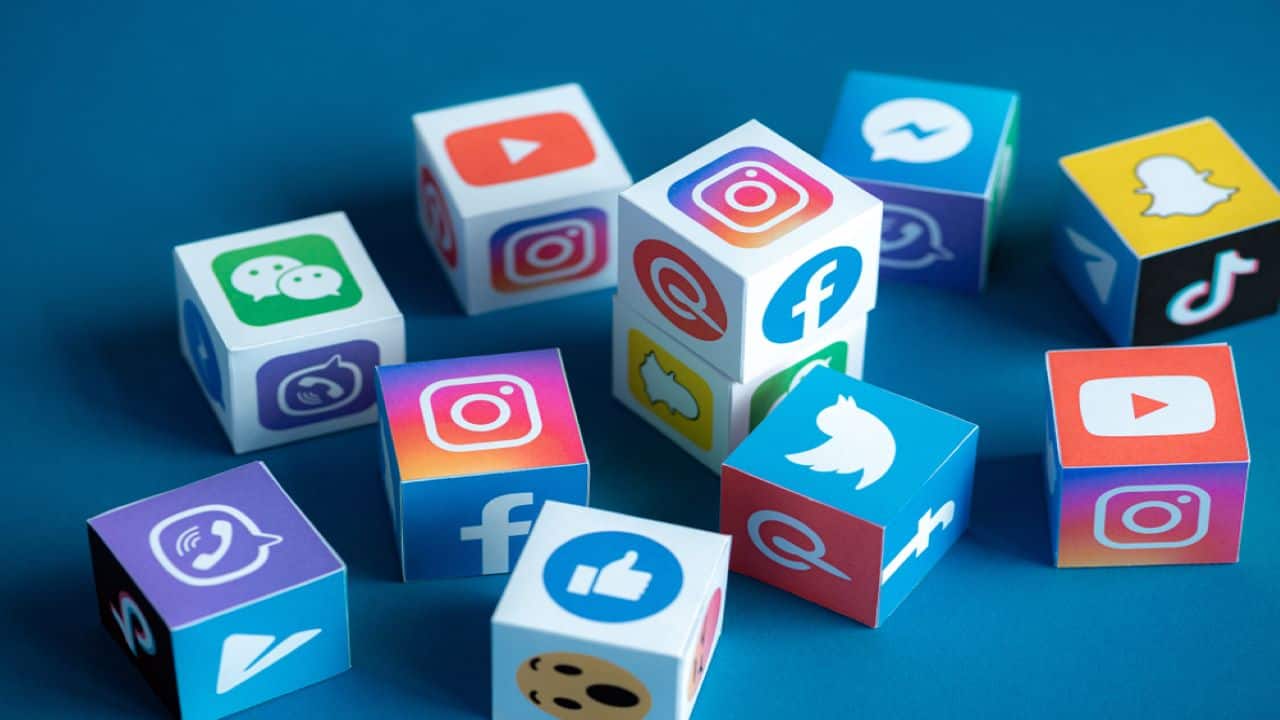 Covid may be making social media addiction worse. Fix it now