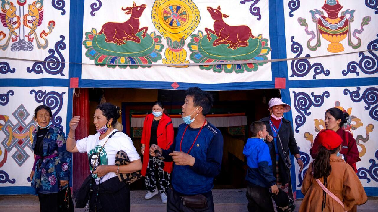 Chinese tourists have flocked to Lhasa, the capital, and it’s environs, despite the high altitude that requires many to rely on canned oxygen. They mix with Tibetans making rare pilgrimages that include devotional laps around Jokhang Temple, the cathedral of Tibetan Buddhism. (Image: AP) Chinese tourists have flocked to Lhasa, the capital, and it’s environs, despite the high altitude that requires many to rely on canned oxygen. They mix with Tibetans making rare pilgrimages that include devotional laps around Jokhang Temple, the cathedral of Tibetan Buddhism. (Image: AP)