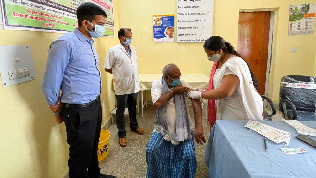 There is some pushback. State governments have mounted aggressive awareness campaigns through posters and radio announcements to allay some of the anxiety and confusion. Some local administrations have started giving rides to vaccination centers, especially from remote villages. Volunteers are conducting door-to-door surveys and even small rallies to encourage people to get the jab. For months, Vibha Singh, a government-appointed nurse, has gone door-to-door in the villages of Uttar Pradesh. “People tell us to leave or they would beat us,” said Singh. “Sometimes they also throw stones and bricks at us.” (Image: AP)