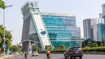DLF posts Q4 profit at Rs 481 crore, FY21 net at Rs 1,093.61 crore DLF posts Q4 profit at Rs 481 crore, FY21 net at Rs 1,093.61 crore