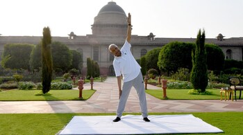 President Ram Nath Kovind performs yoga at the Rashtrapati Bhavan in New Delhi (File Image: Twitter/@rashtrapatibhvn)