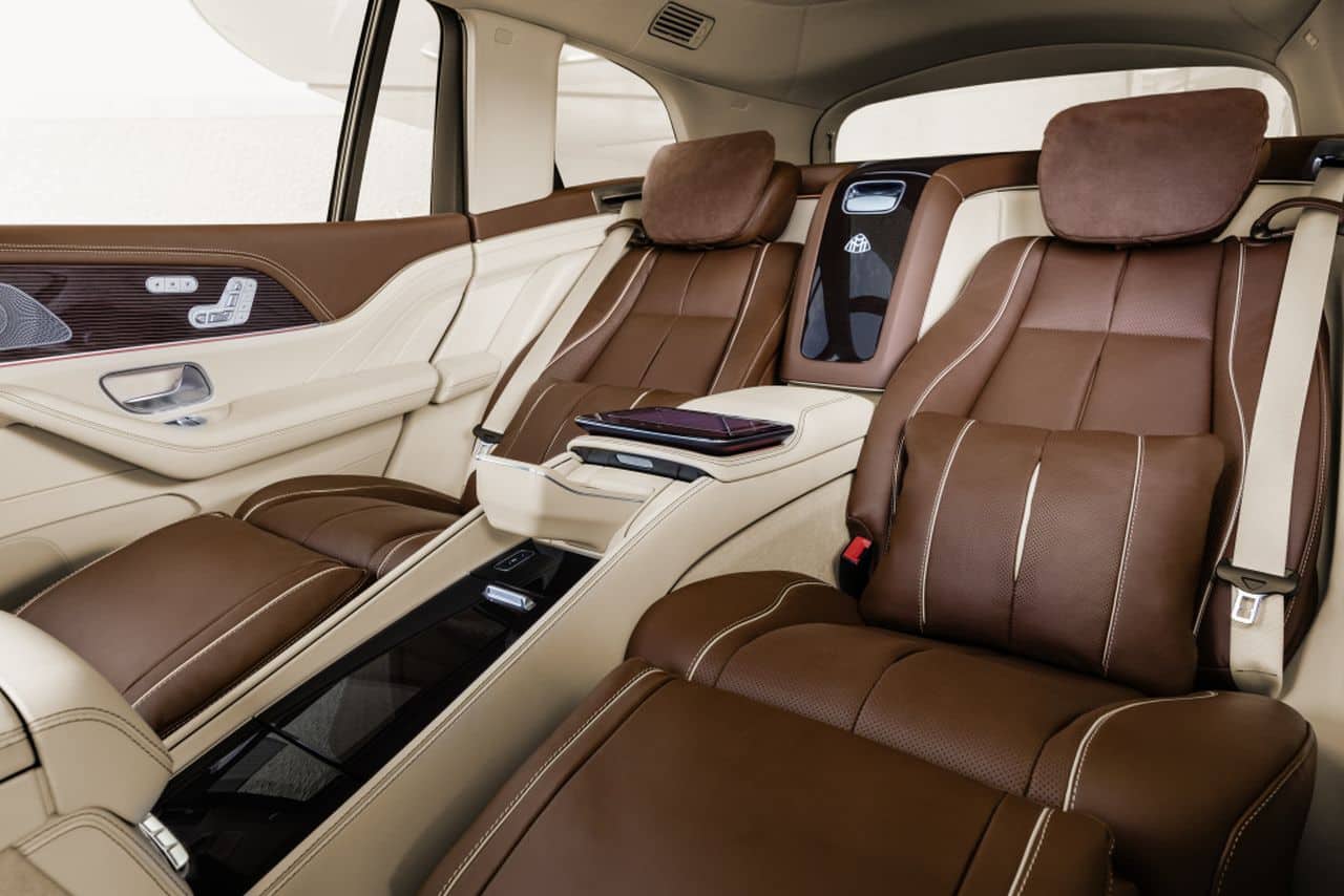 THe interior can be optioned in either a 4-seater or a 5-seater configuration