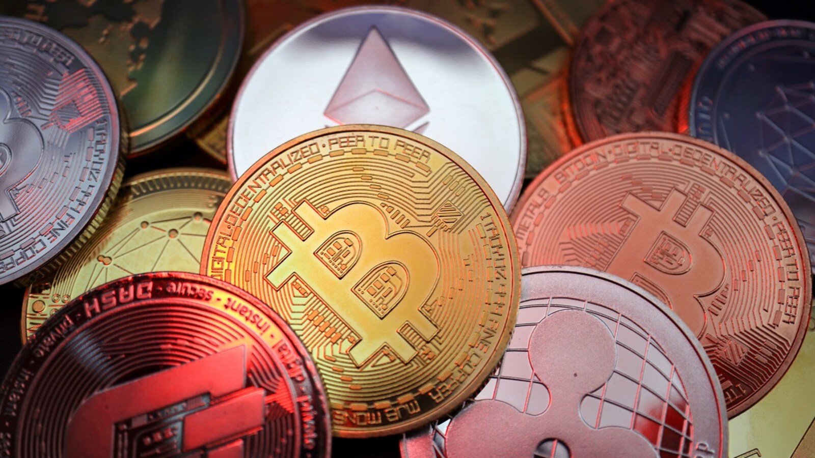 Bitcoin up 22 percent in last week. What should investors do?