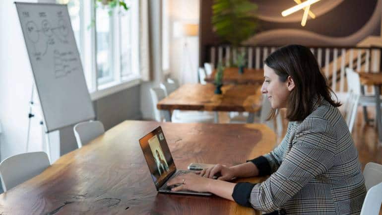 What back in the office? Virtual job interviews refuse to die down What back in the office? Virtual job interviews refuse to die down