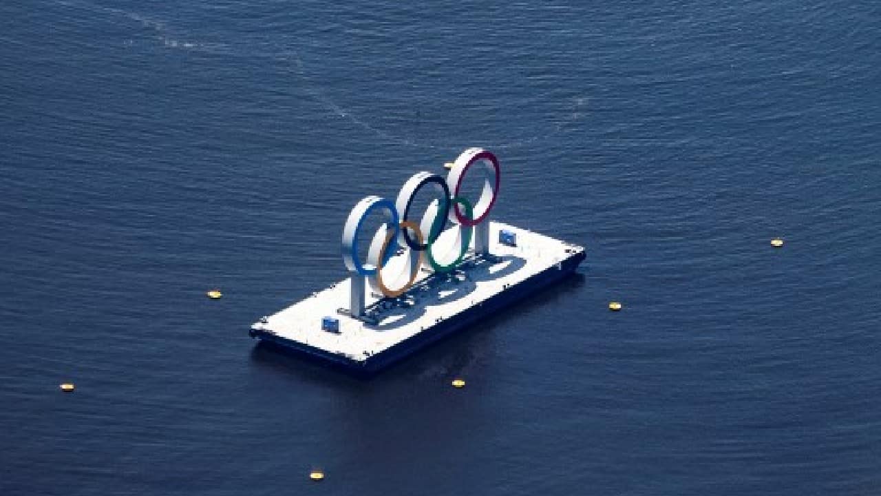 This aerial photo shows the Olympic rings on the Odaiba waterfront in Tokyo, as the city prepares to host the 2020 Olympic Games. (Image: AFP)