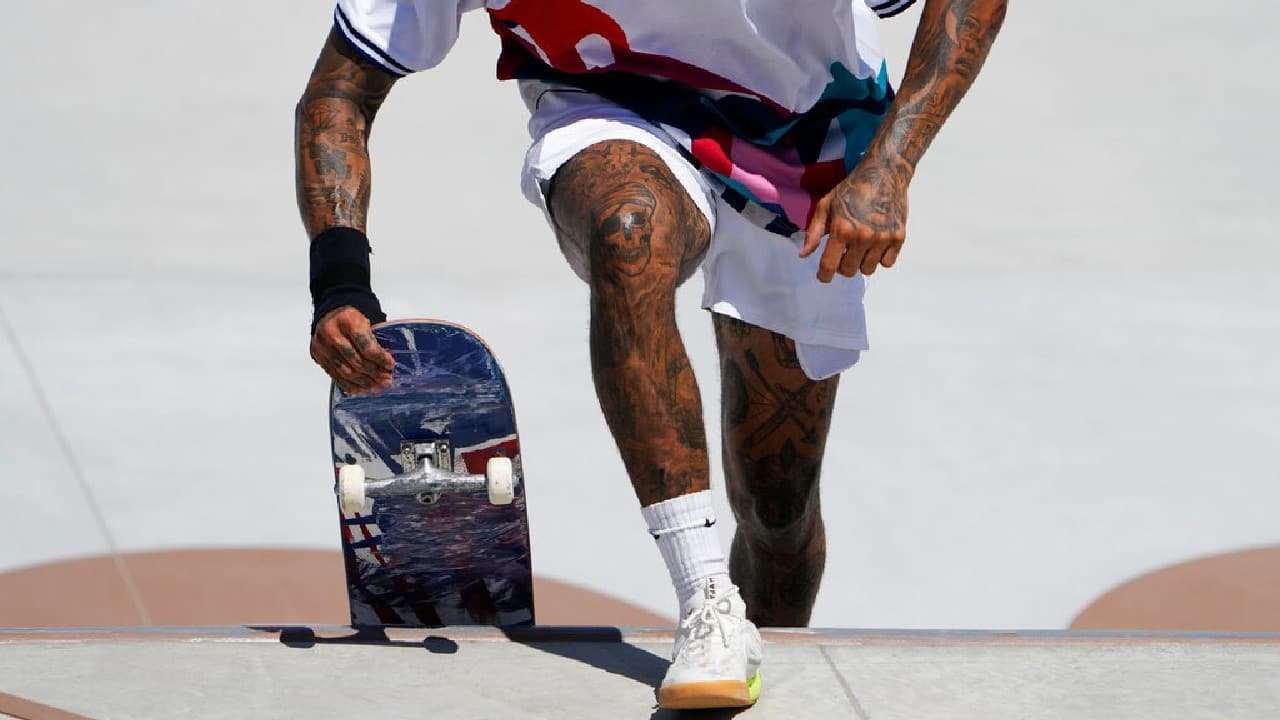 Nyjah Huston of the United States competes in the men's street skateboarding at the 2020 Summer Olympics, July 25, in Tokyo, Japan. (Image: AP)