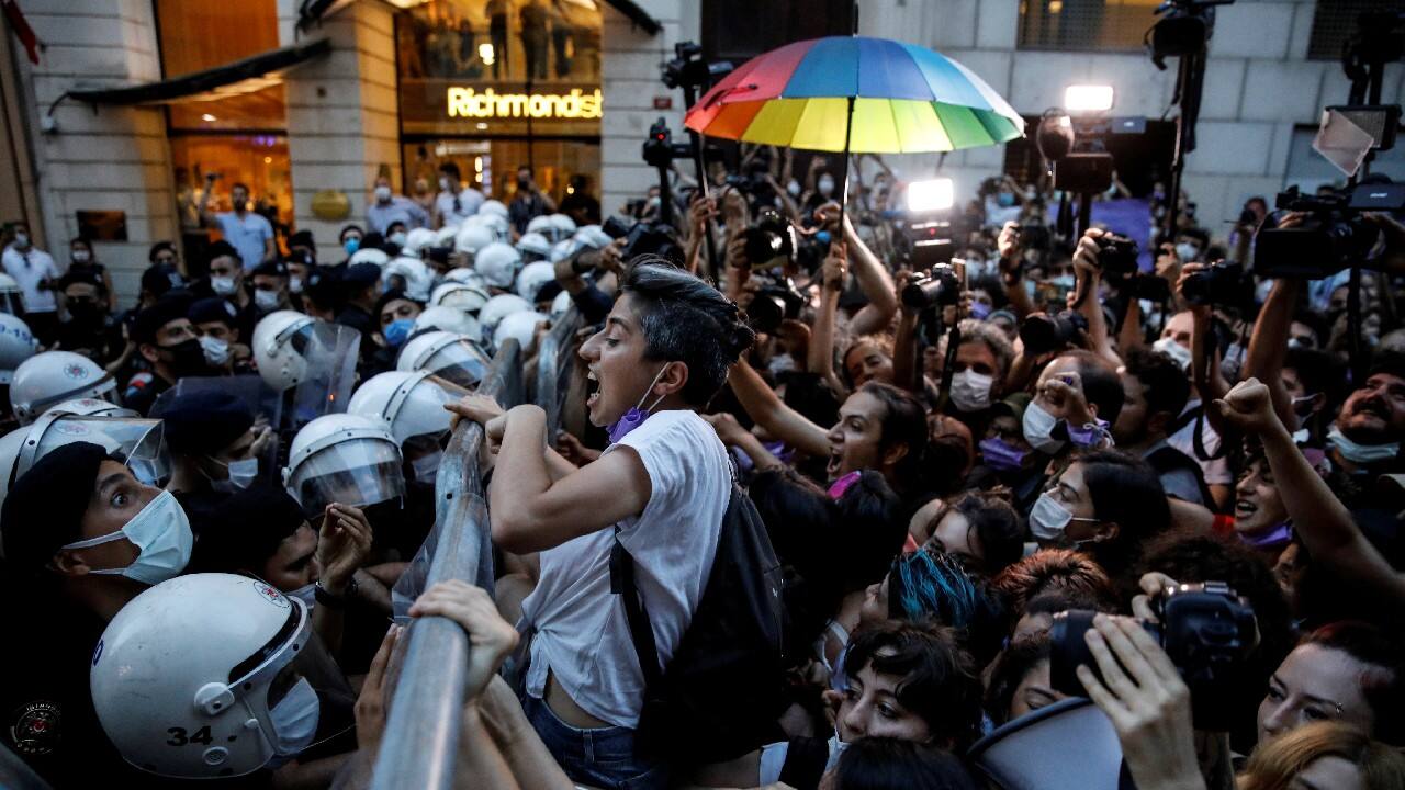 Amid a heavy police presence, more than 1,000 people, mostly women, demonstrated in central Istanbul, and there were smaller protests in the Aegean city of Izmir and elsewhere across the country. (Image: Reuters)