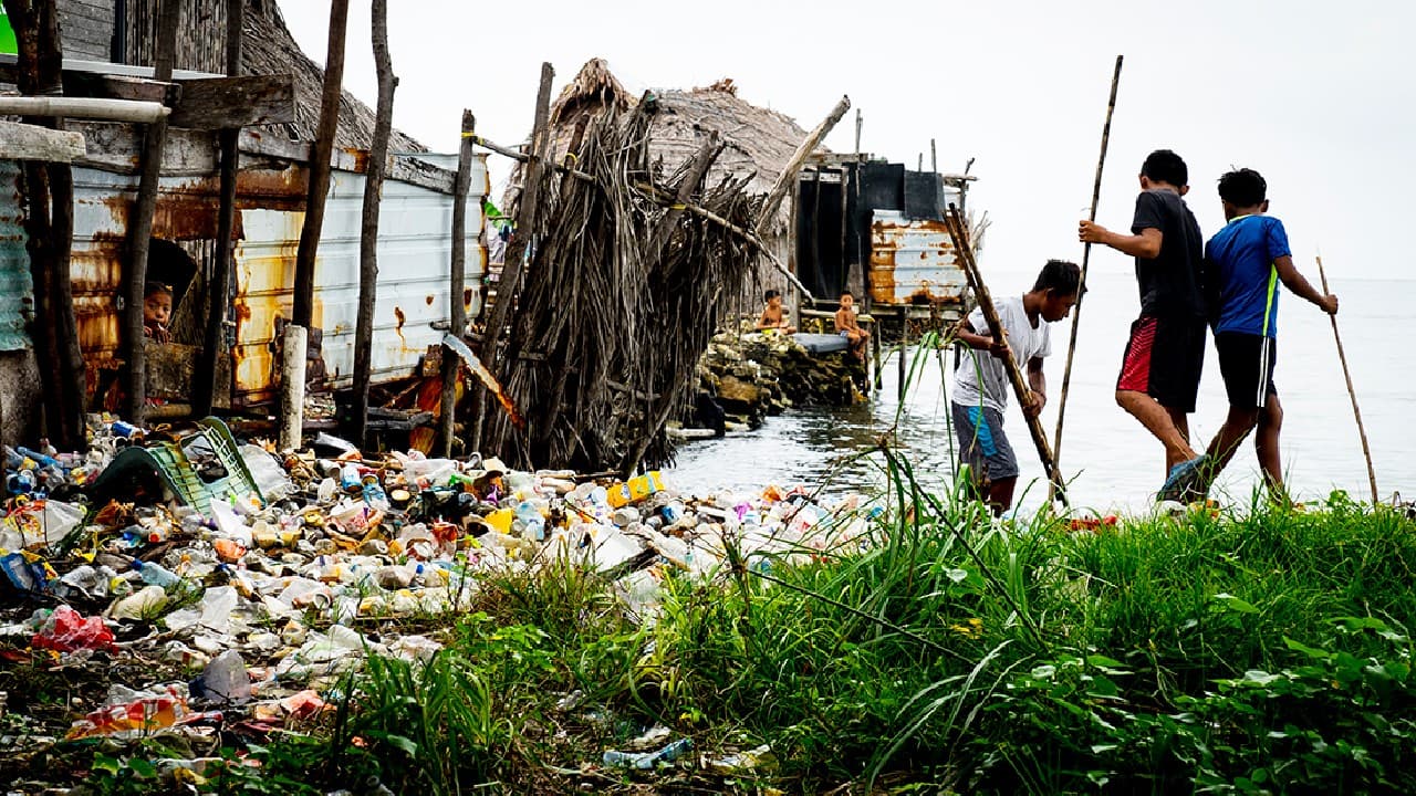 In the archipelago of islands off the coast of Panama, the indigenous communities of the Guna Yala tribe are suffering from a plastic invasion. (Image: Sophie Dingwall (The United Kingdom) via UN) In the archipelago of islands off the coast of Panama, the indigenous communities of the Guna Yala tribe are suffering from a plastic invasion. (Image: Sophie Dingwall (The United Kingdom) via UN)