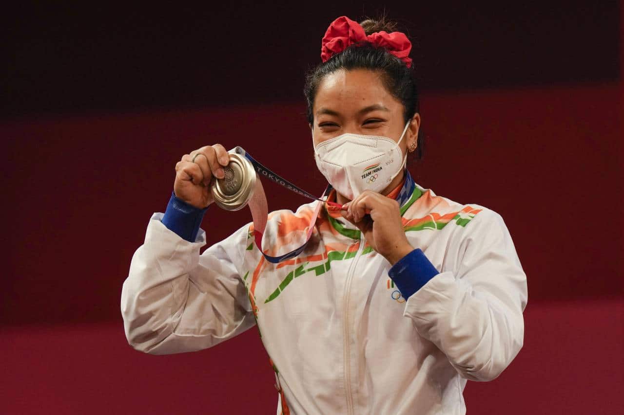 Tokyo Olympics: Mirabai Chanu wins Silver in weightlifting; China leads medal tally Tokyo Olympics: Mirabai Chanu wins Silver in weightlifting; China leads medal tally